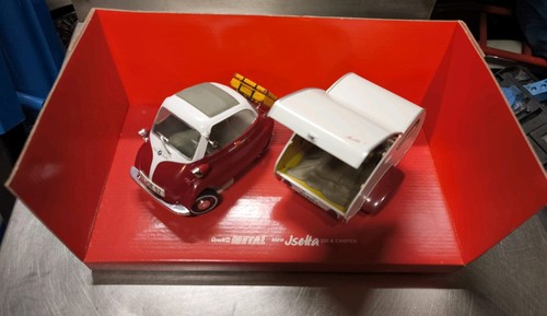 Revell metal bmw isetta 250 - revell,