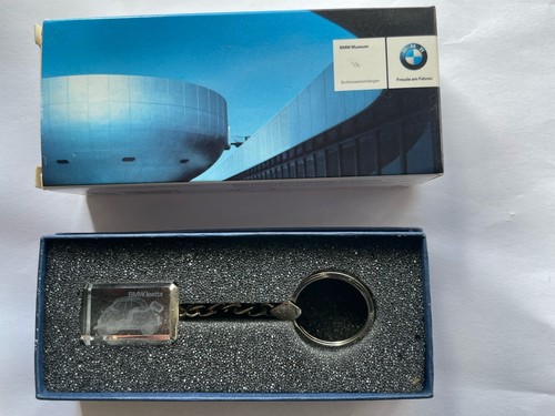 Bmw museum schlüsselanhänger - bmw,