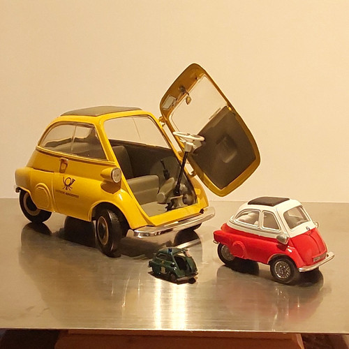 Bmw isetta revel - x,